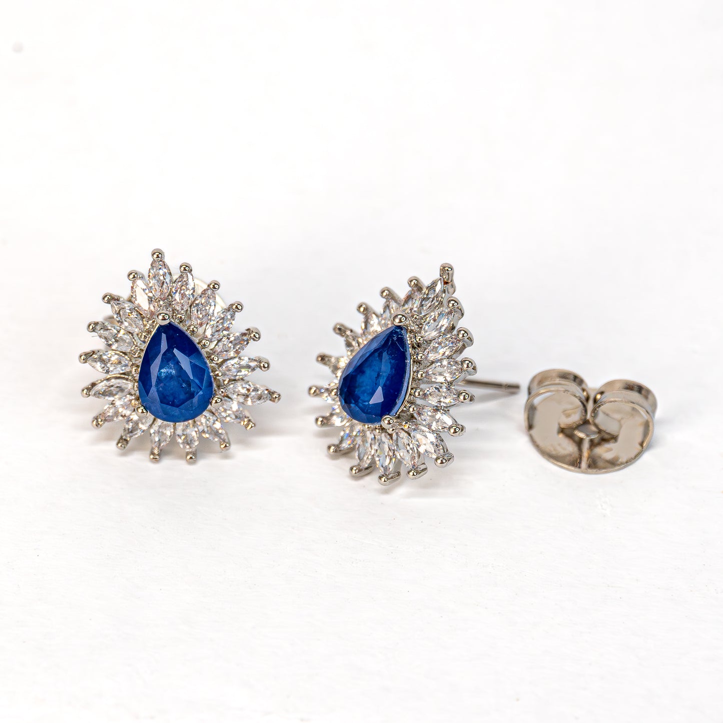 Earring Sapphire Zirconia